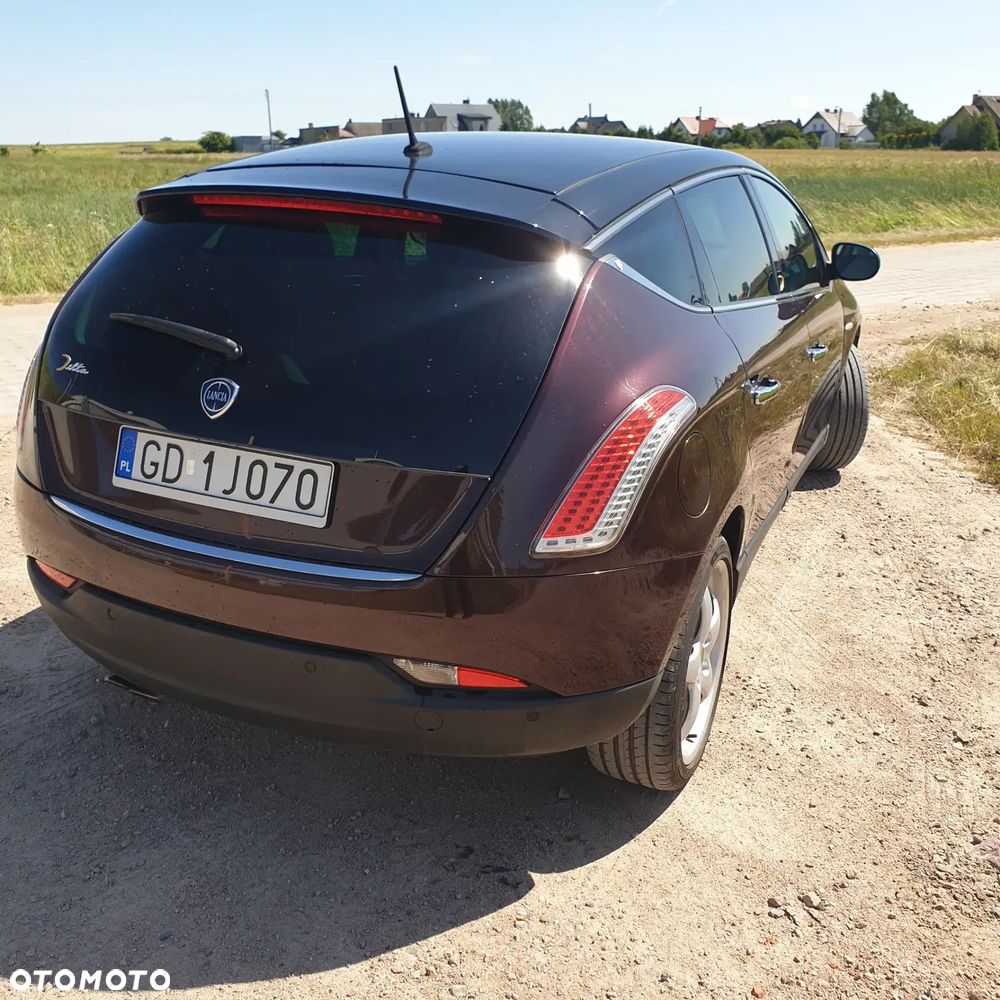 Lancia Delta 2.0 MultiJet 16v Gold - 4