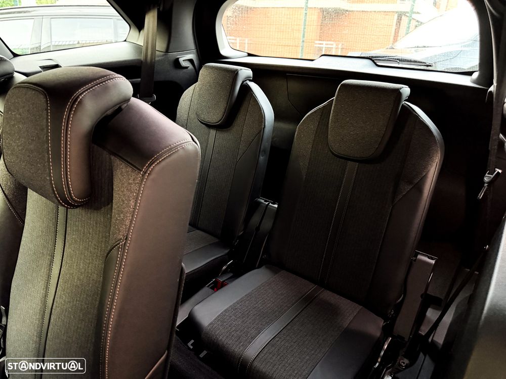 Peugeot 5008 BlueHDI 130 EAT8 GT - 13