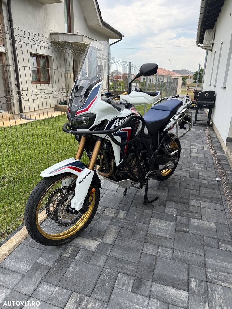 Honda Africa Twin - 1