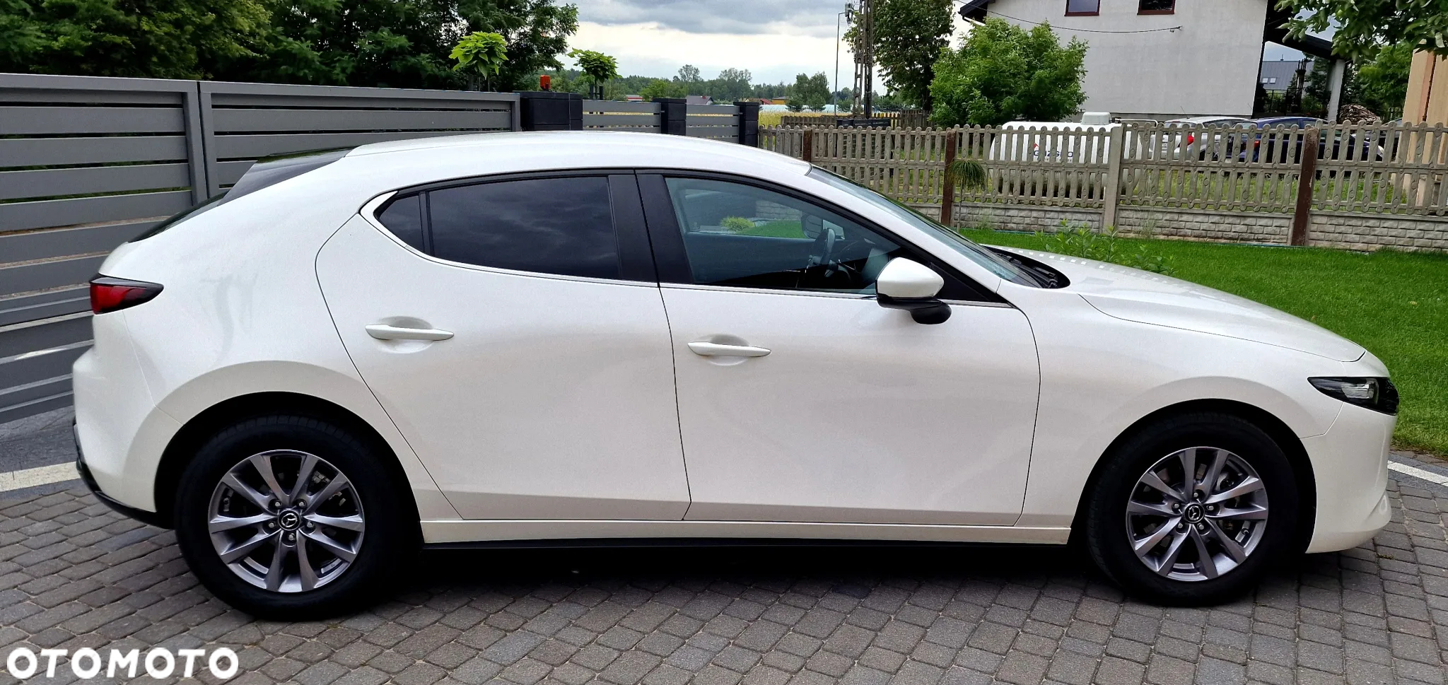 Mazda 3 - 10