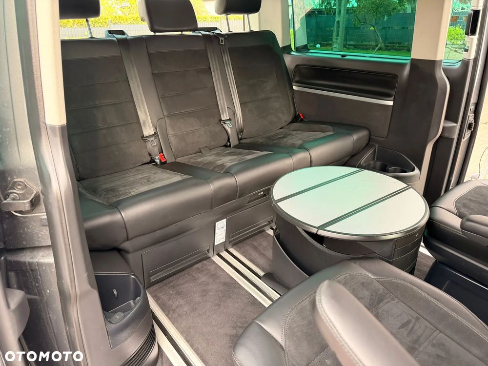 Volkswagen Multivan 2.0 TDI L1 Highline 4Motion DSG - 32