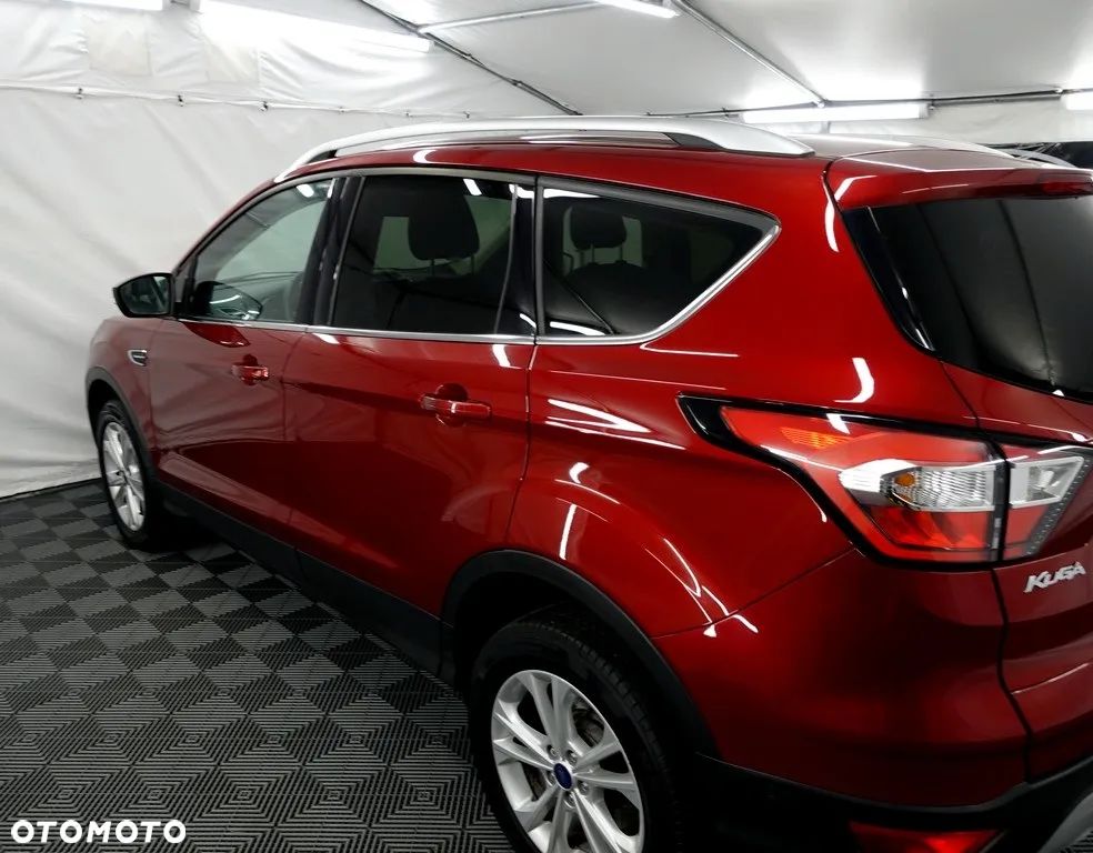 Ford Kuga 2.0 TDCi AWD Titanium - 25