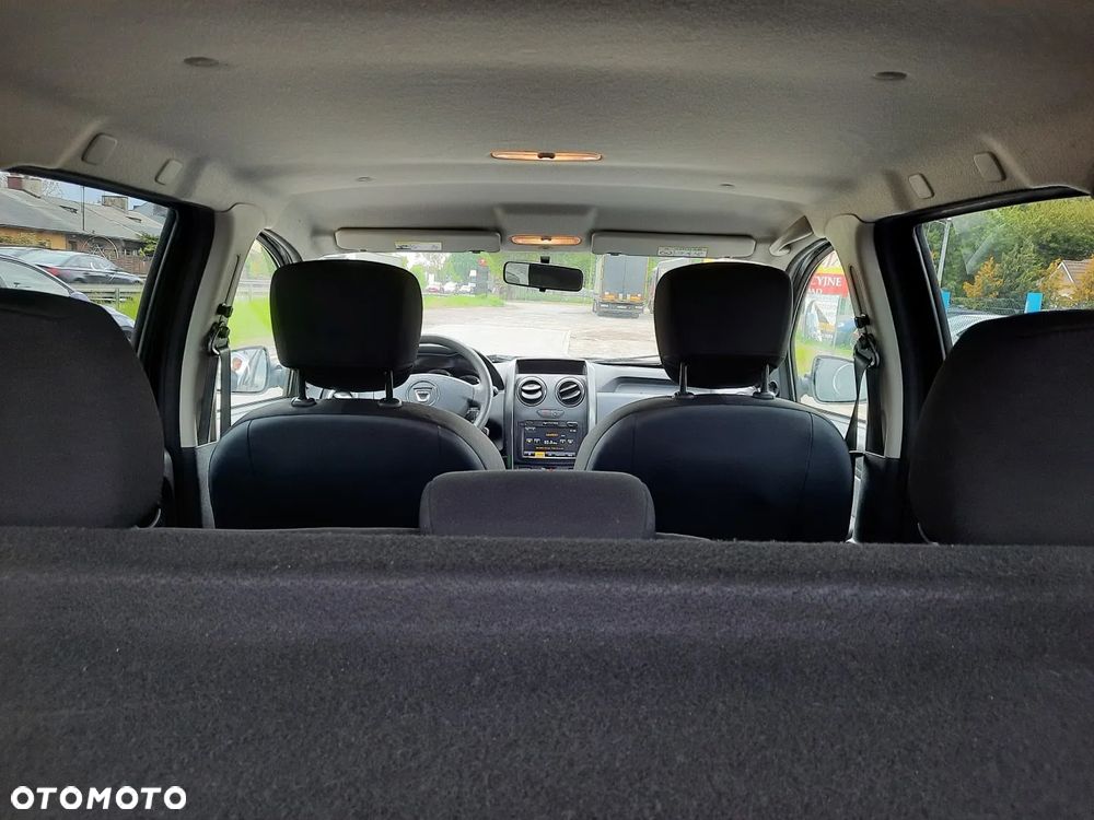 Dacia Duster 1.6 SCe Laureate S&S - 19