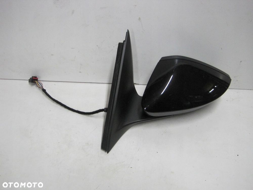 Lusterko Skoda SCALA 657 19R PRAWE - 7