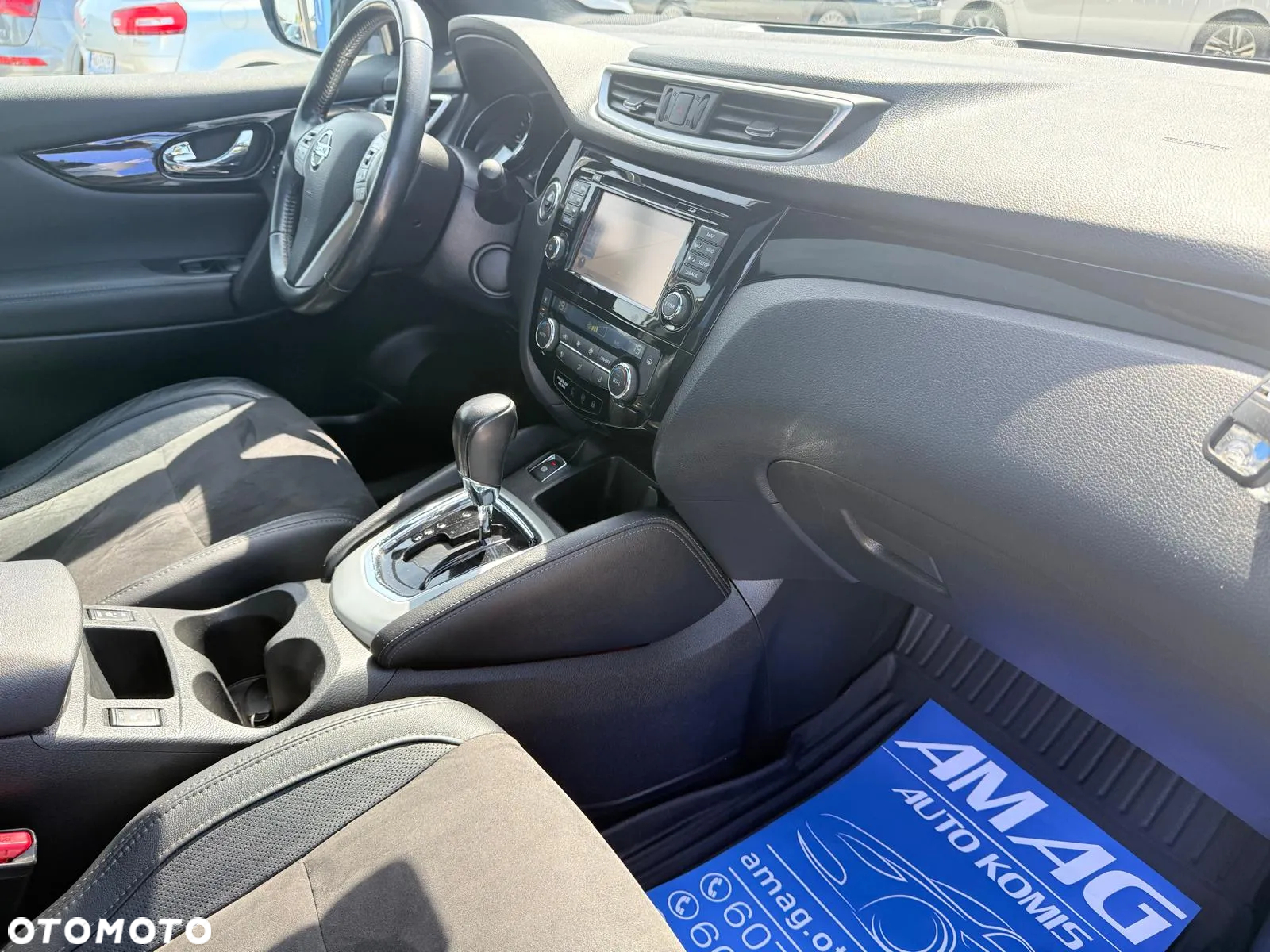 Nissan Qashqai 1.6 dCi Xtronic TEKNA - 19