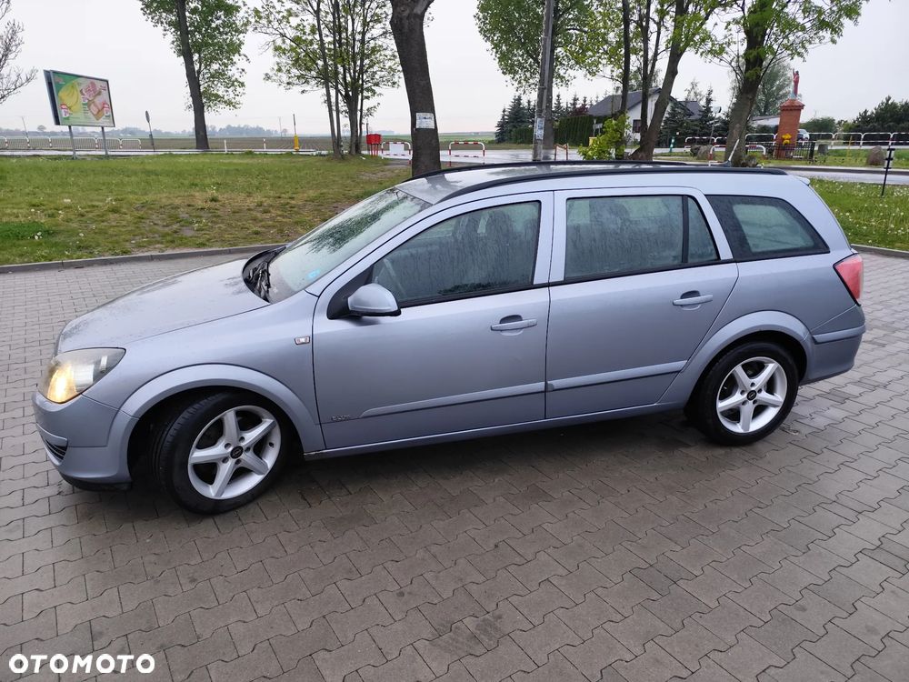 Opel Astra 1.6 NAVI - 2