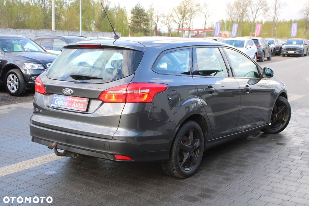 Ford Focus - 7