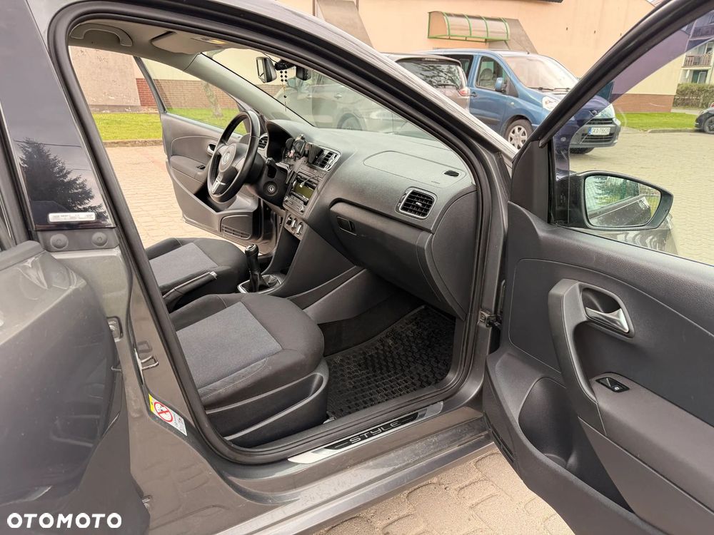 Volkswagen Polo 1.2 Style - 13