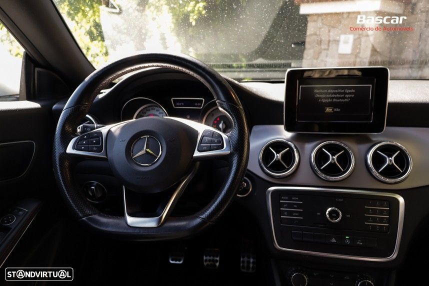 Mercedes-Benz CLA 200 d AMG Line - 27