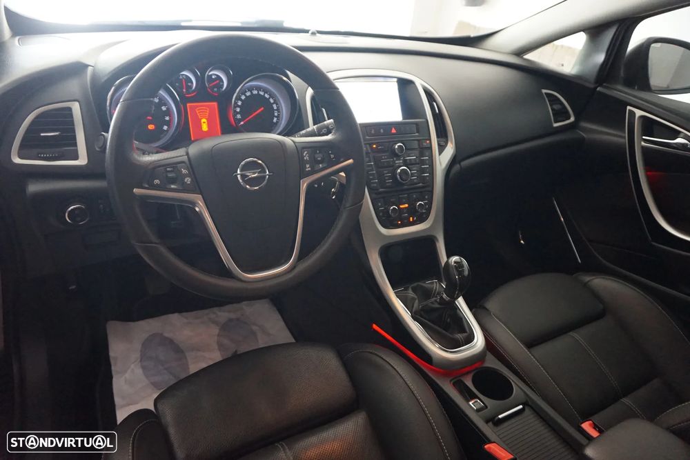 Opel Astra GTC 1.4 Turbo ecoFLEX S&S - 15