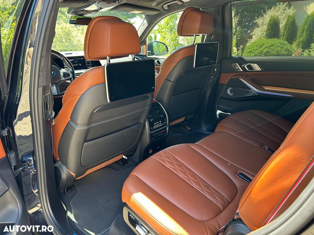 BMW X7 M50i - 26