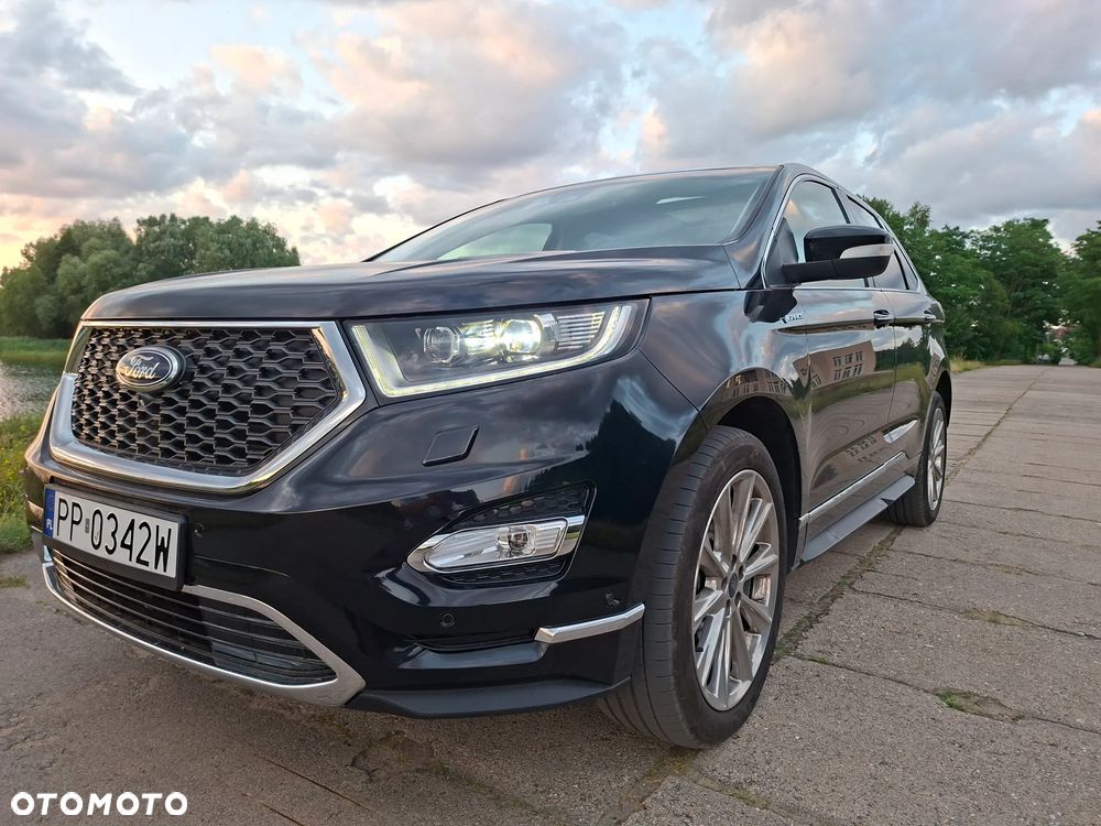 Ford Edge 2.0 TDCi Twin-Turbo 4WD Titanium - 2