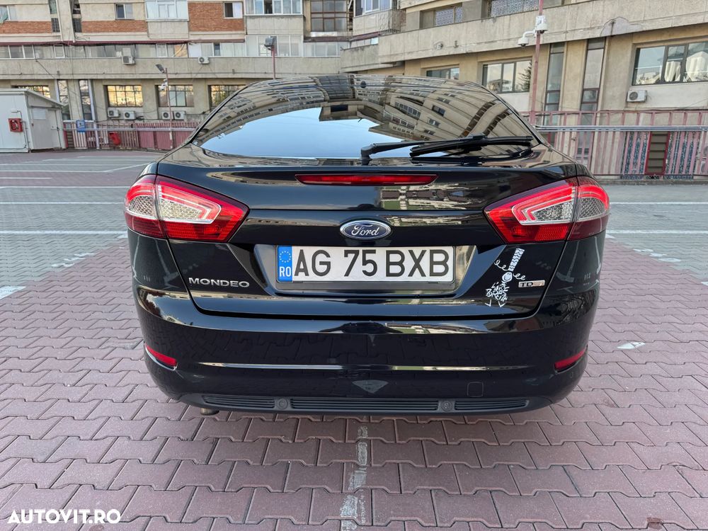 Ford Mondeo 2.0 TDCI Titanium - 33