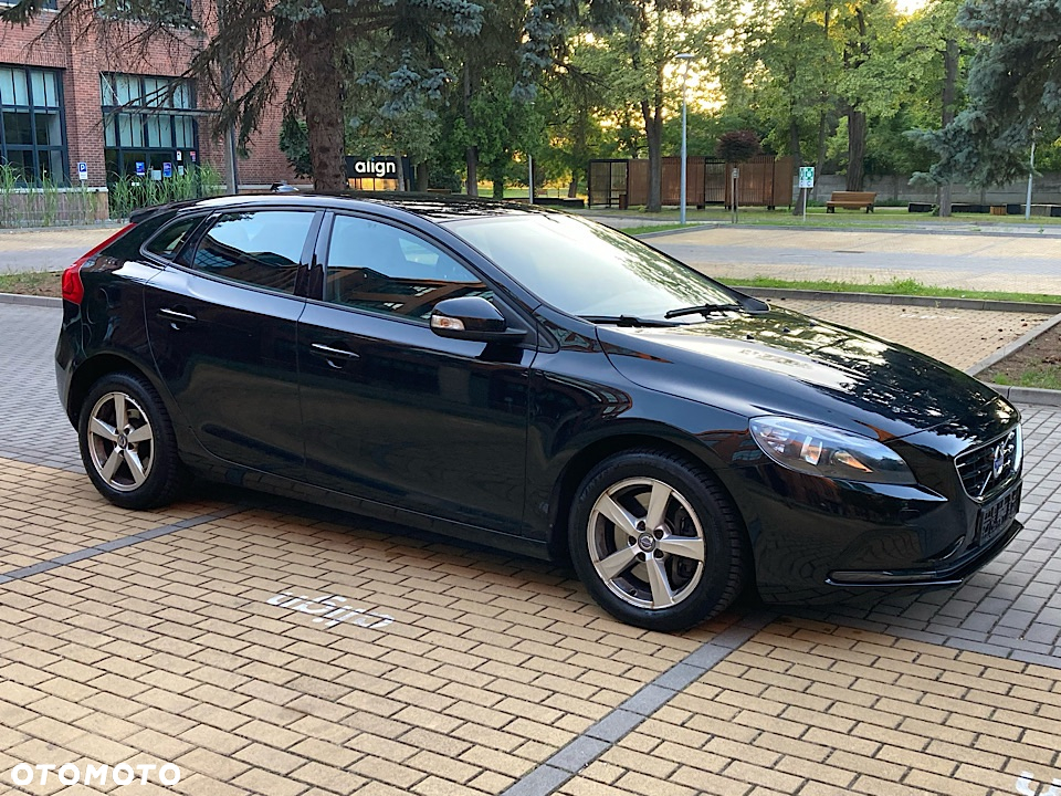 Volvo V40 - 20
