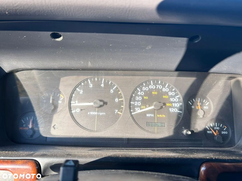 Jeep Grand Cherokee 4.0 Limited - 19