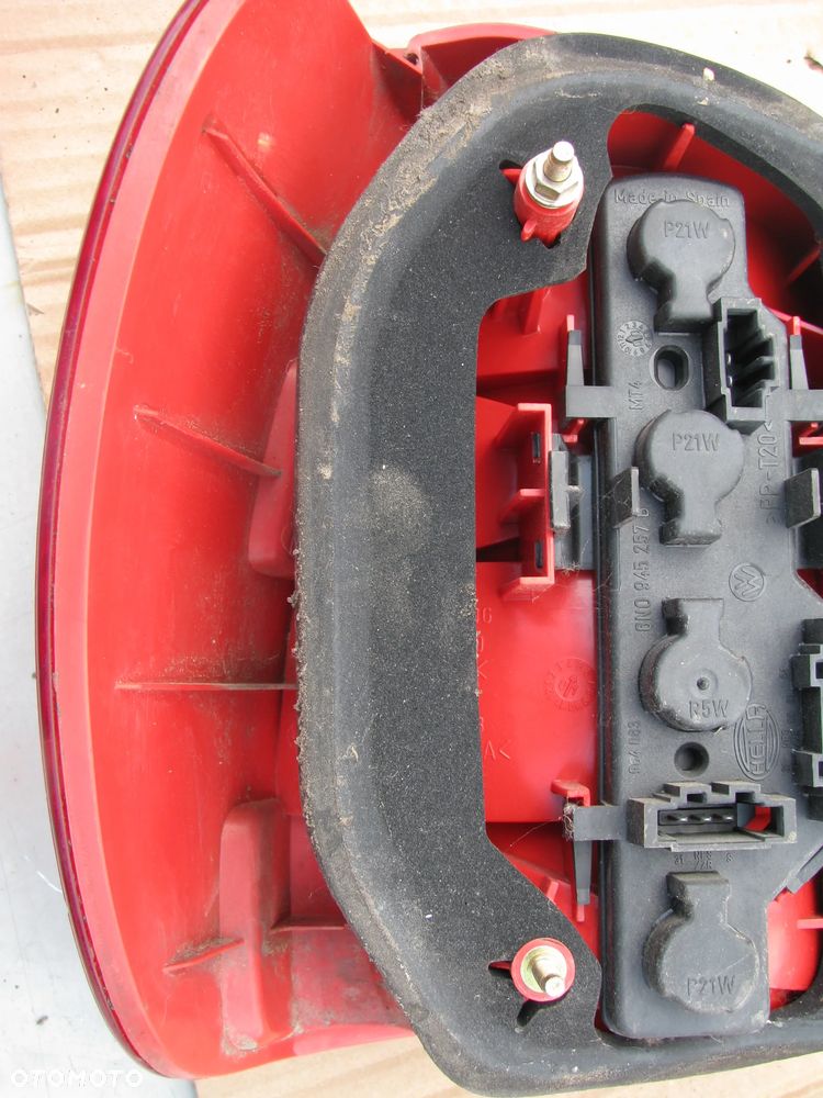 Lampa prawy tył volkswagen polo - 7