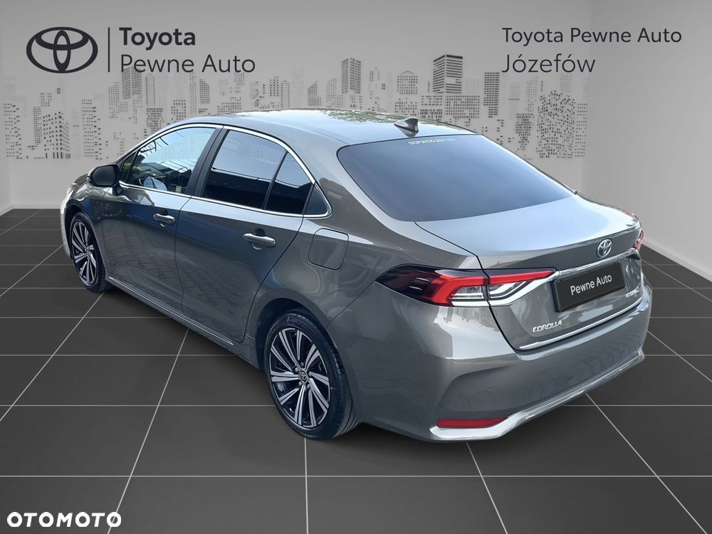 Toyota Corolla 1.8 Hybrid Executive - 3