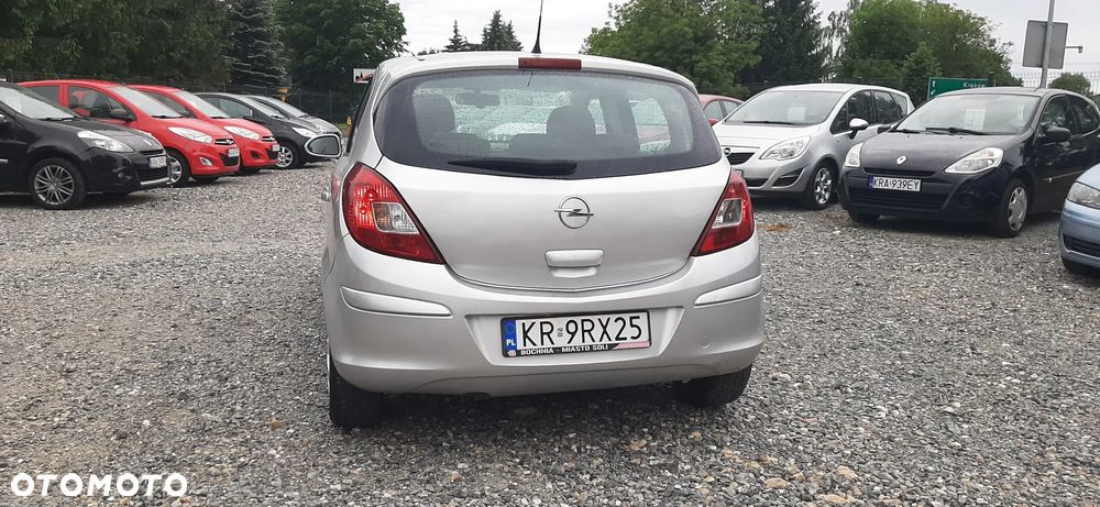 Opel Corsa - 13