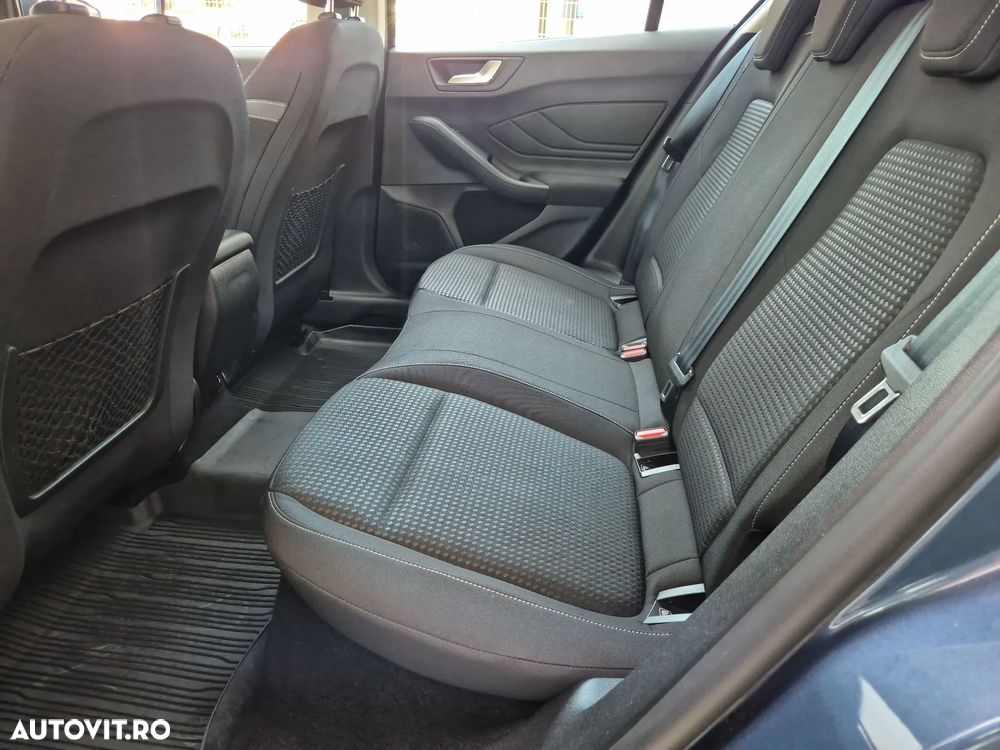 Ford Focus 1.0 EcoBoost Trend - 21