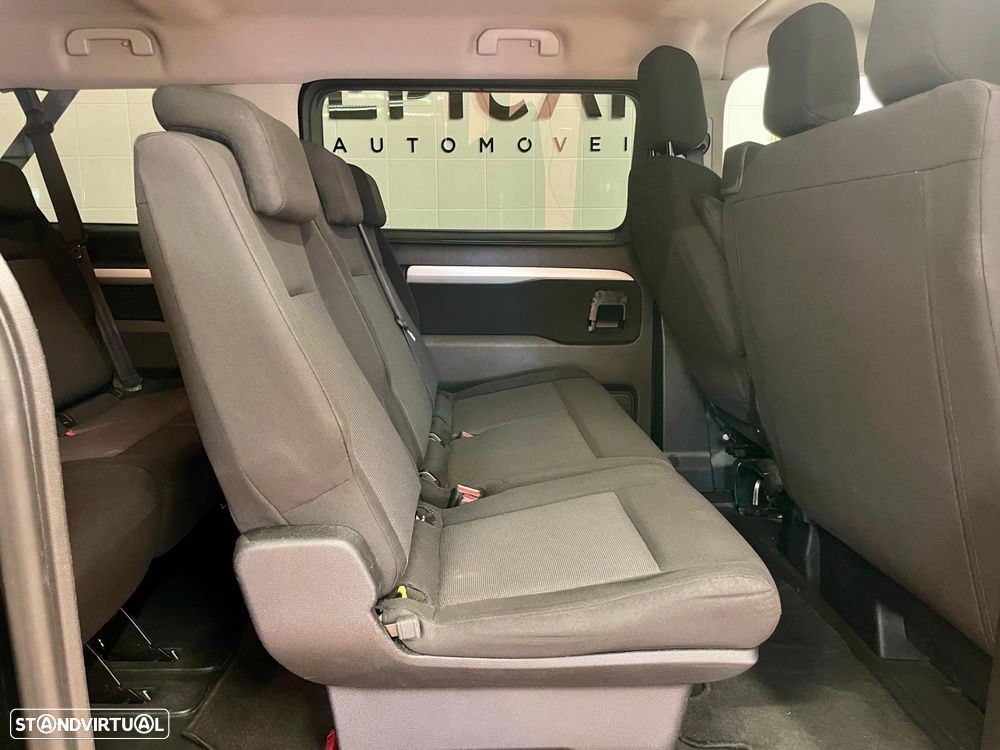 Toyota Proace Verso 1.5 D-4D L2 1.2T Comfort 9L - 37