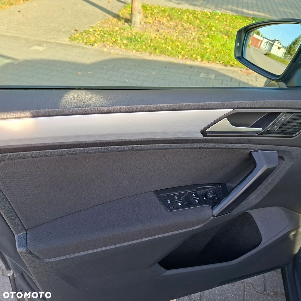 Volkswagen Tiguan 1.5 TSI EVO - 17