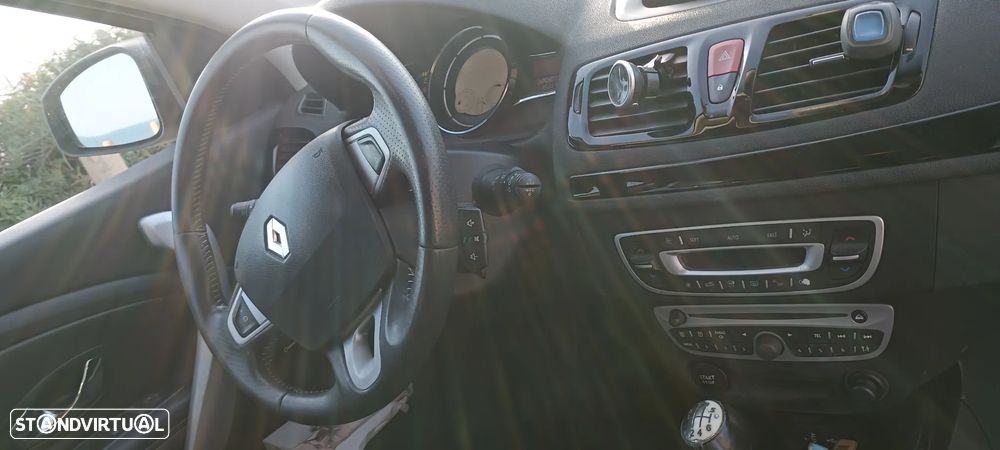 Renault Mégane Sport Tourer 1.5 dCi Bose Edition SS - 19