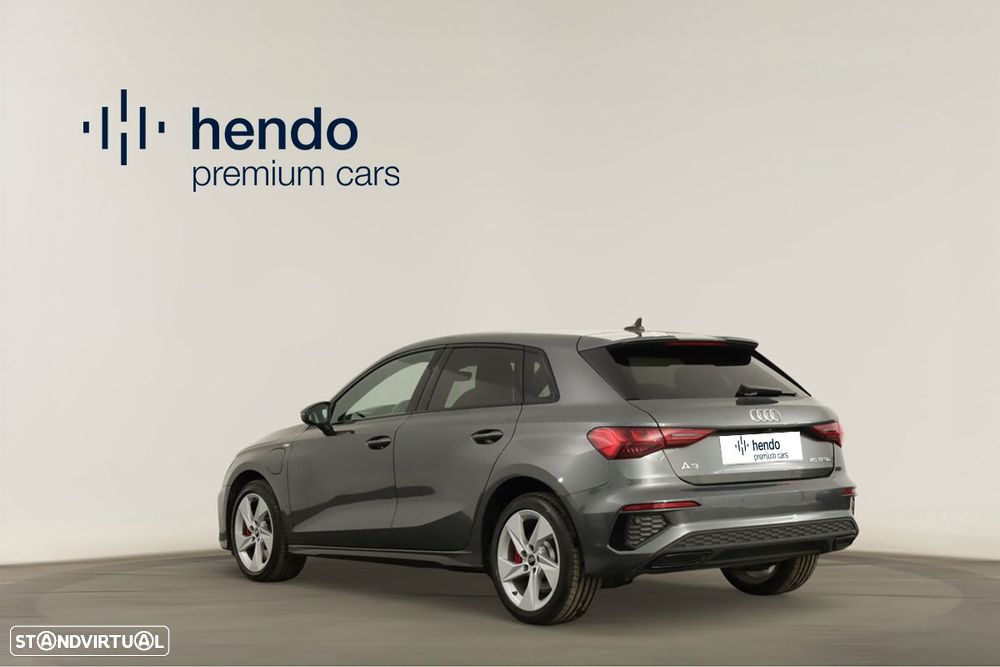 Audi A3 Sportback 45 TFSIe S line - 4