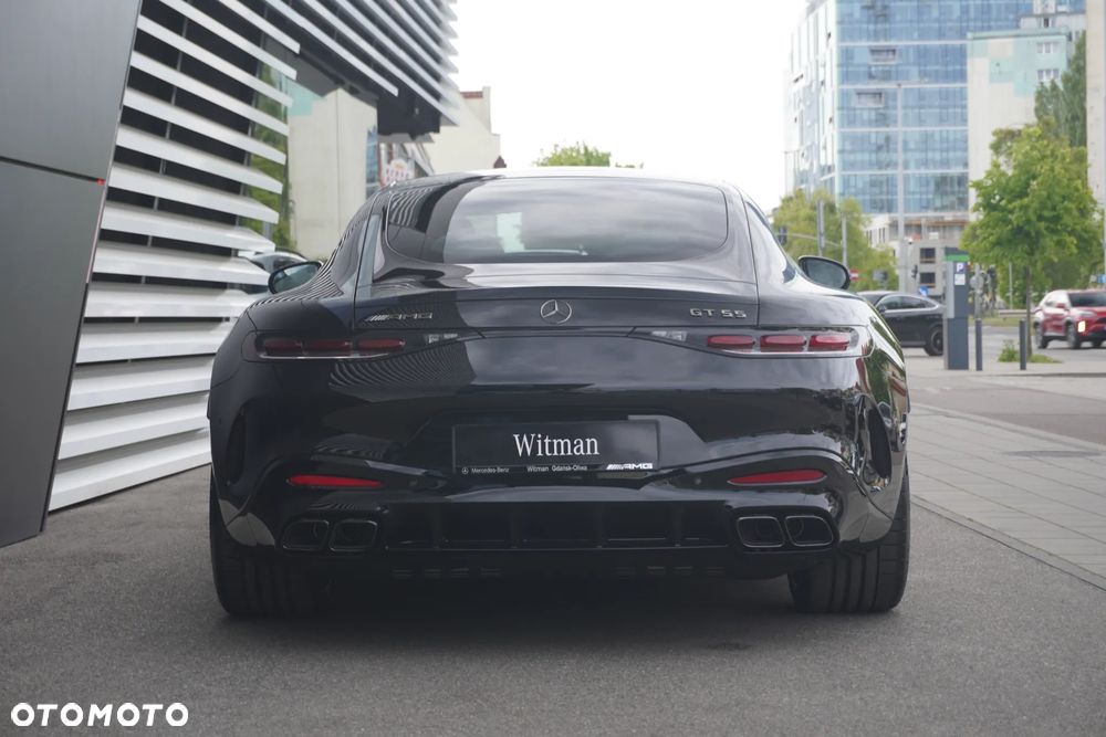Mercedes-Benz AMG GT - 7