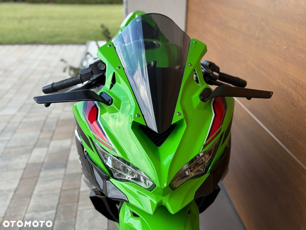 Kawasaki ZX - 8