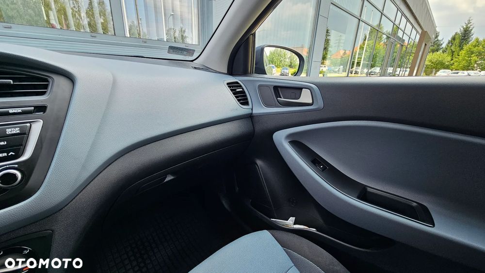 Hyundai i20 1.2 Classic Plus - 34