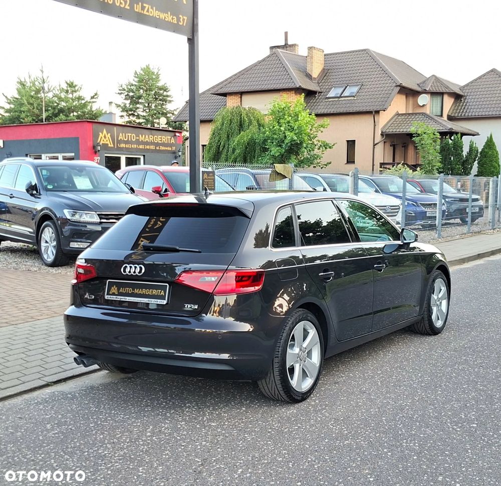 Audi A3 Sportback 1.4 TFSI Attraction - 11