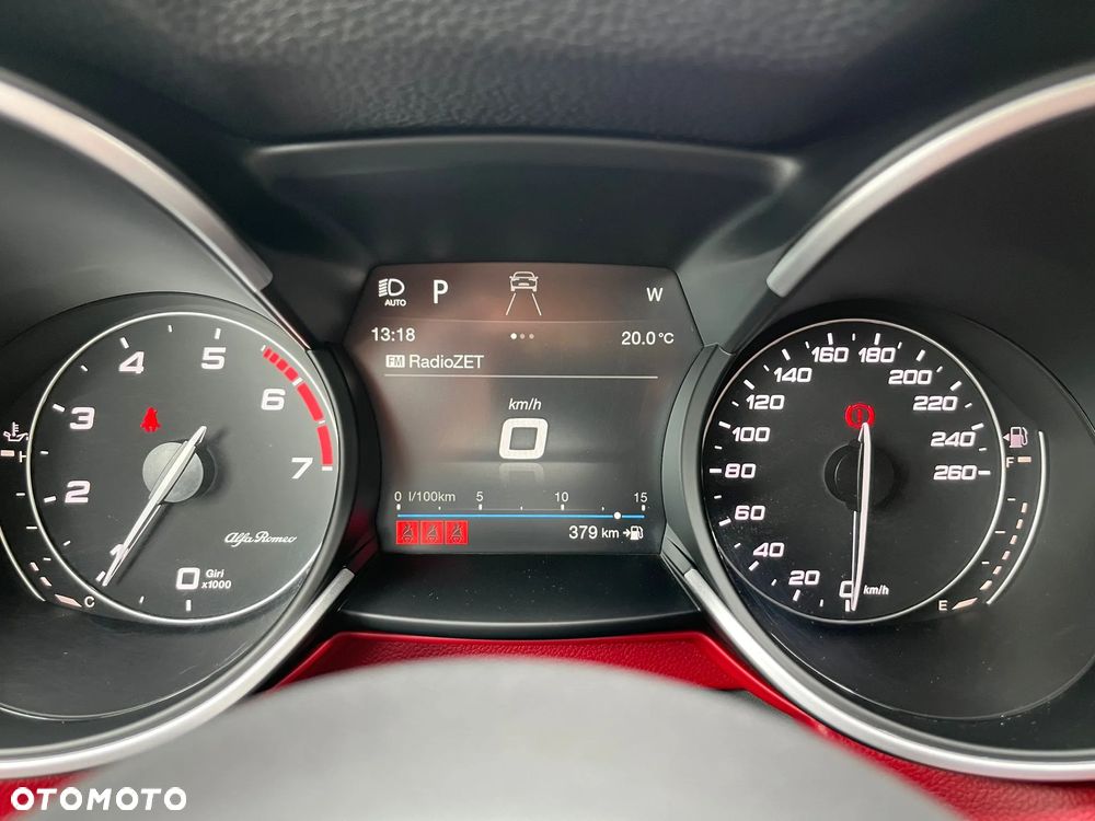 Alfa Romeo Stelvio - 25