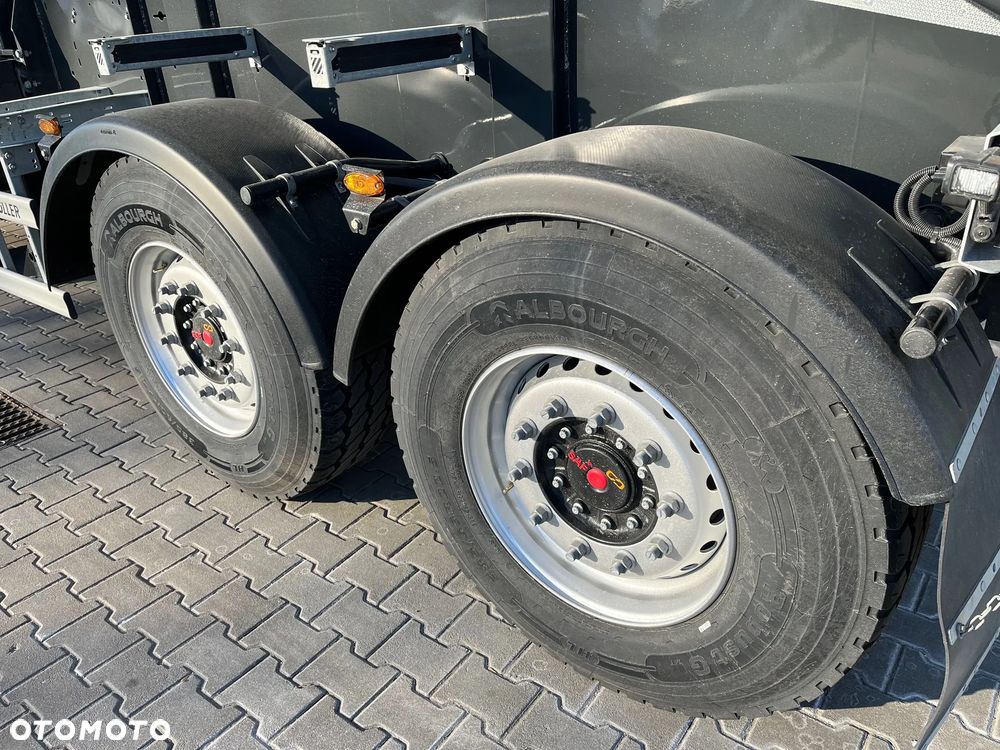 Schwarzmuller Stalowa wywrotka / 2-osiowa / 6x4 / - 8