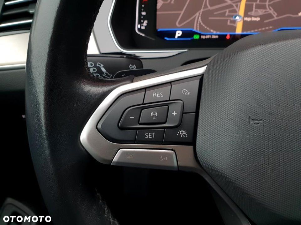 Volkswagen Passat - 15