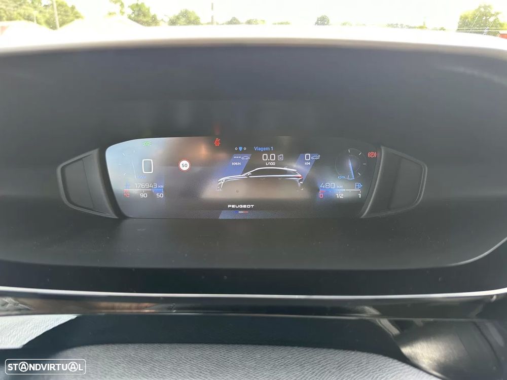 Peugeot 308 1.2 PureTech Business Line - 36