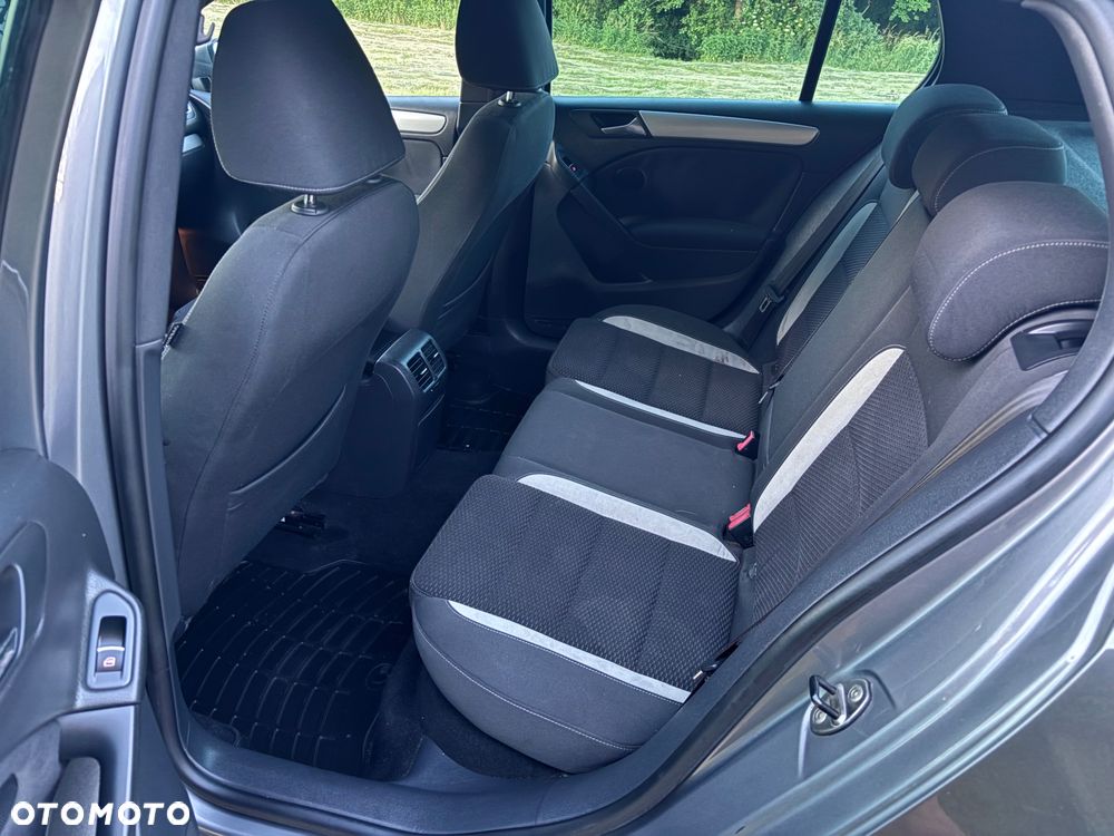 Volkswagen Golf - 15