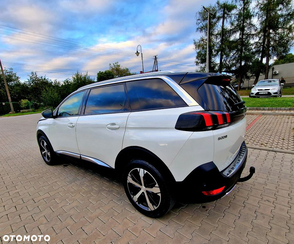 Peugeot 5008 1.6 PureTech Allure S&S EAT8 - 5