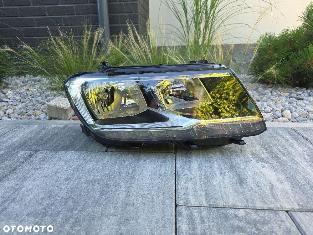 VW TIGUAN 2 II 5NN ALLSPACE Lampa prawa przód Zwykła H7 Led 5NN941006 - 1