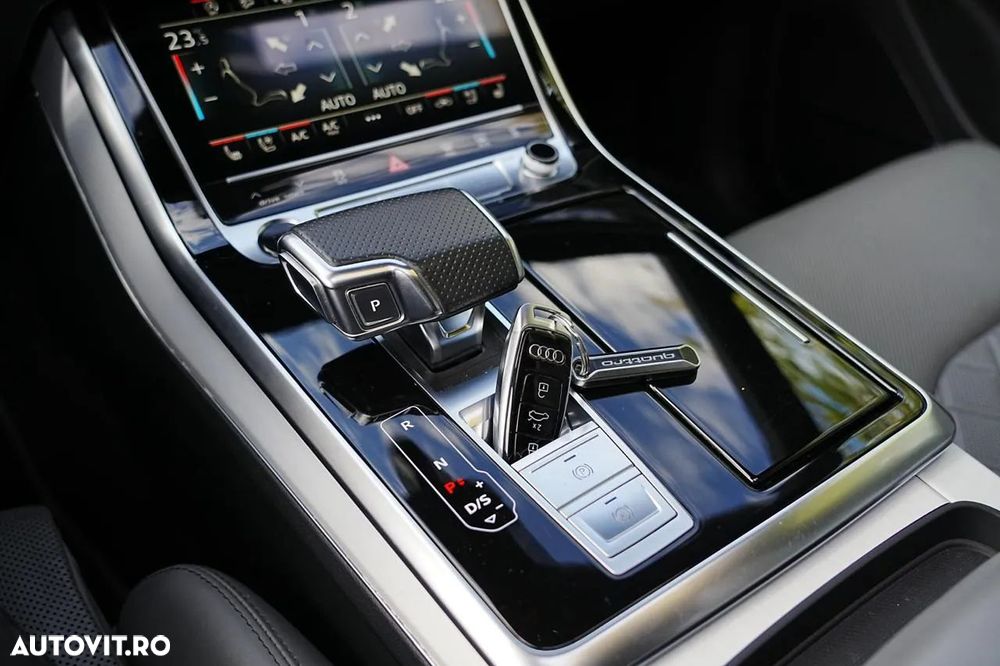 Audi Q8 SUV TDI quattro 210 kW tiptronic S line business - 32