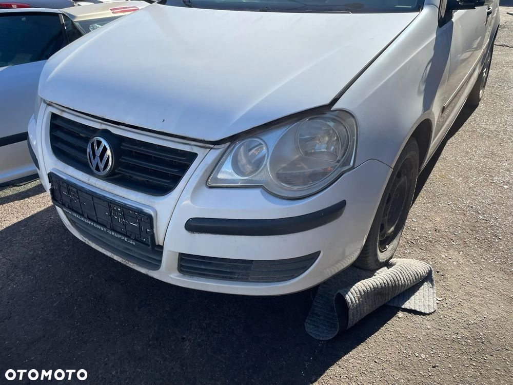 Lampa przednia lewa VW Polo 9N lift 05-09r.  EU - 3