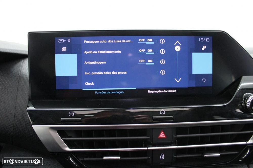 Citroën e-C4 50 kWh Shine - 25
