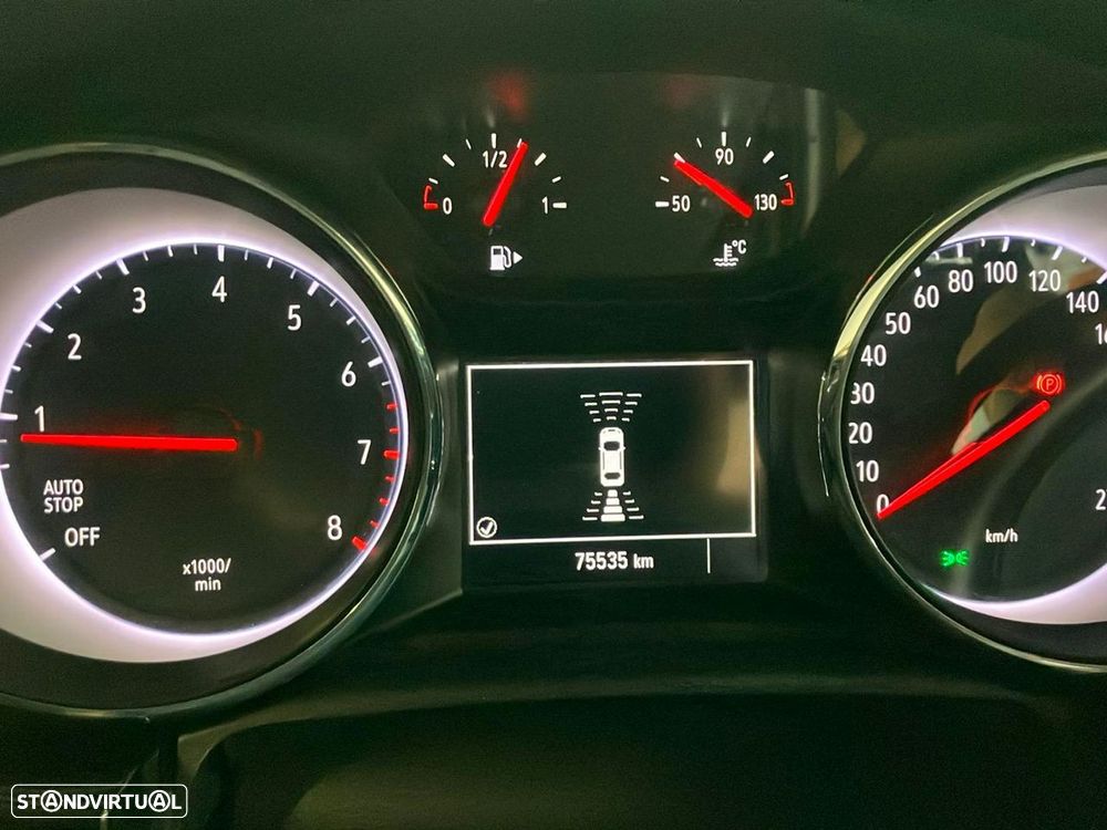 Opel Astra Sports Tourer - 13