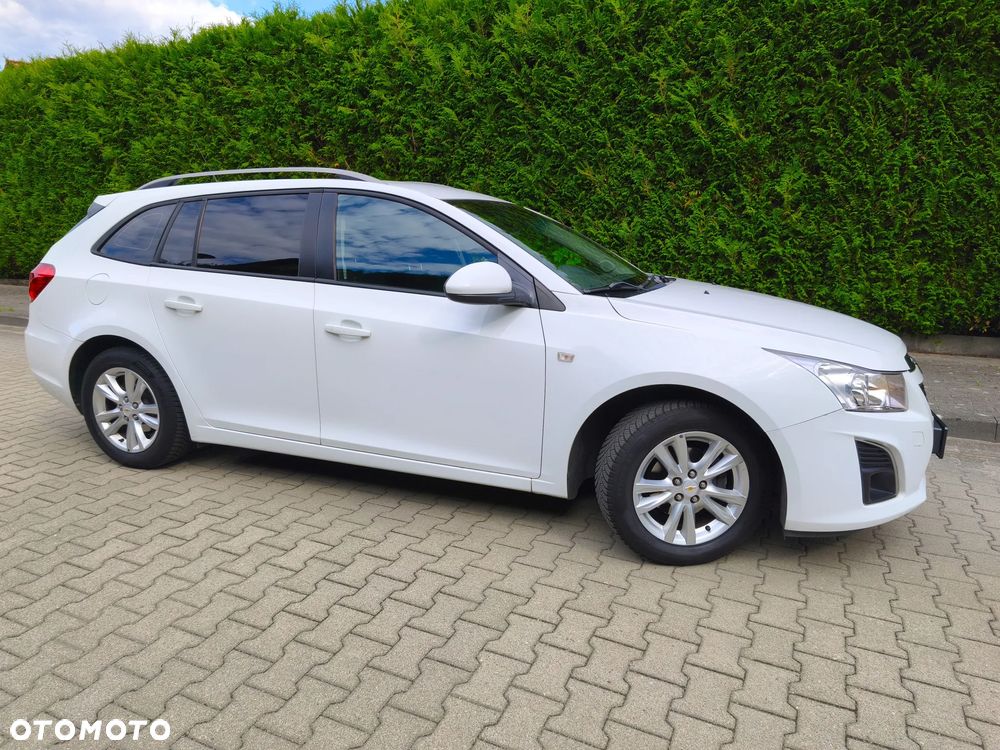 Chevrolet Cruze 1.6 LT - 8