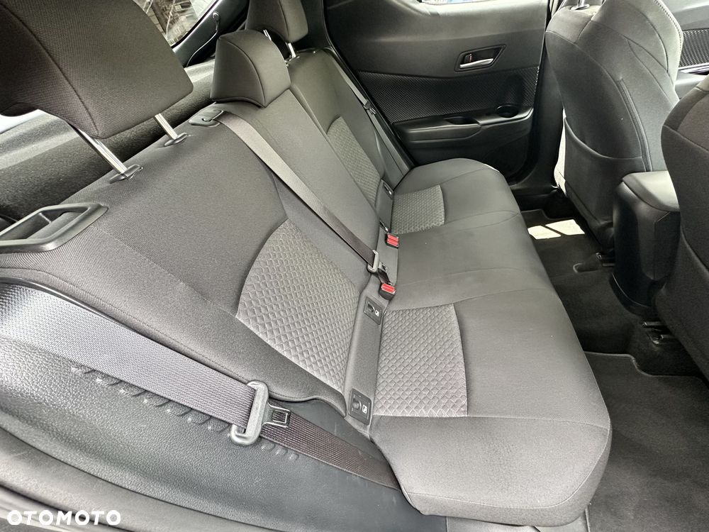 Toyota C-HR 1.8 Hybrid GPF Style - 23