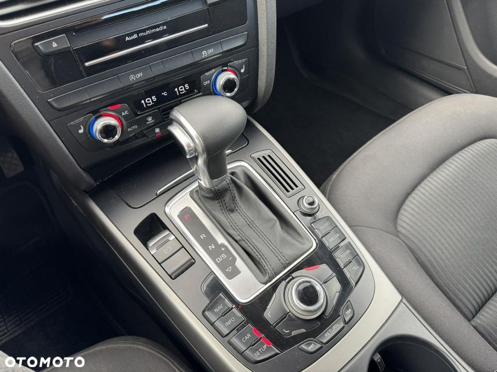 Audi A4 Avant 2.0 TDI DPF clean diesel multitronic Ambiente - 11