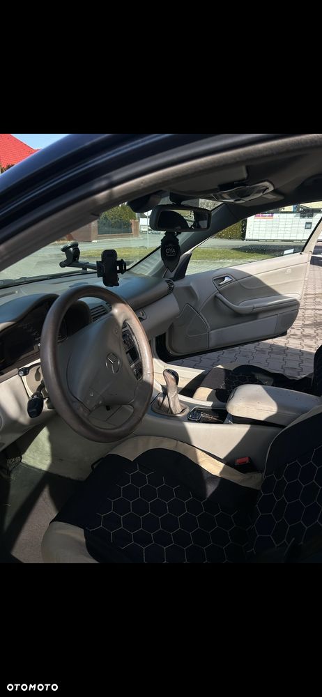 Mercedes-Benz Klasa C 200 CDI - 8
