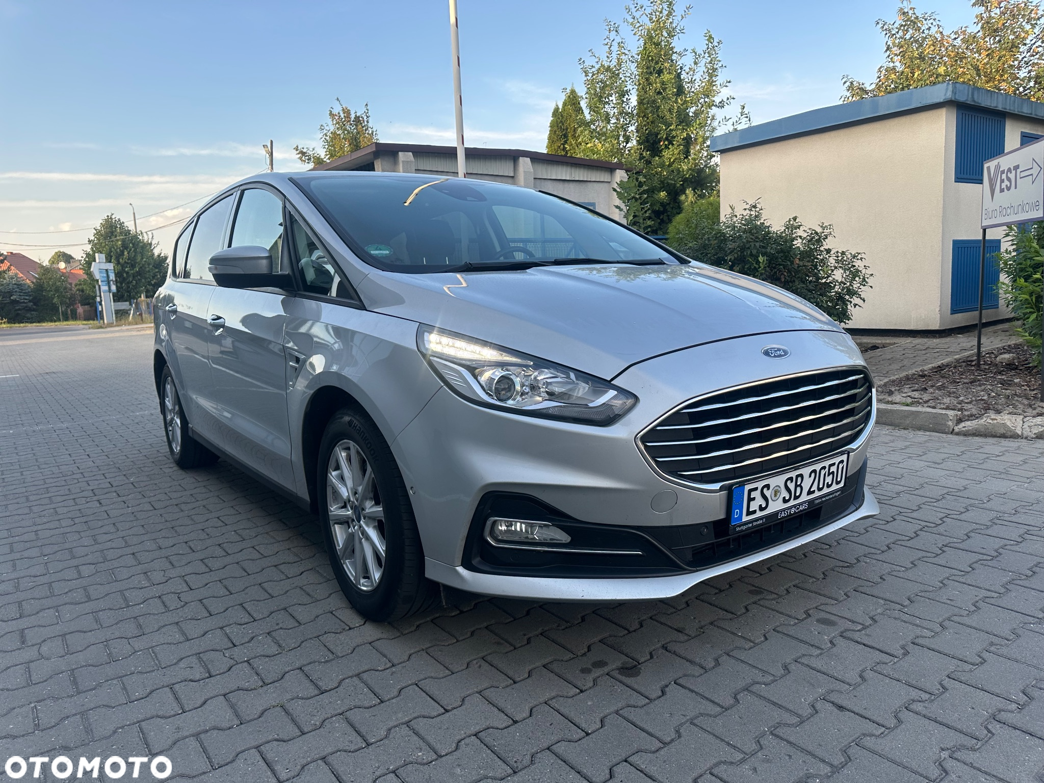 Ford S-Max 2.0 EcoBlue Titanium - 24