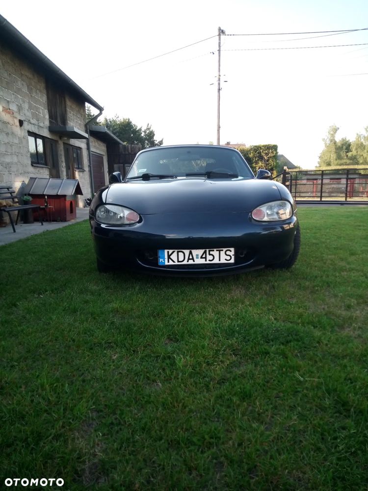 Mazda MX-5 1.6i 16V Memories - 1