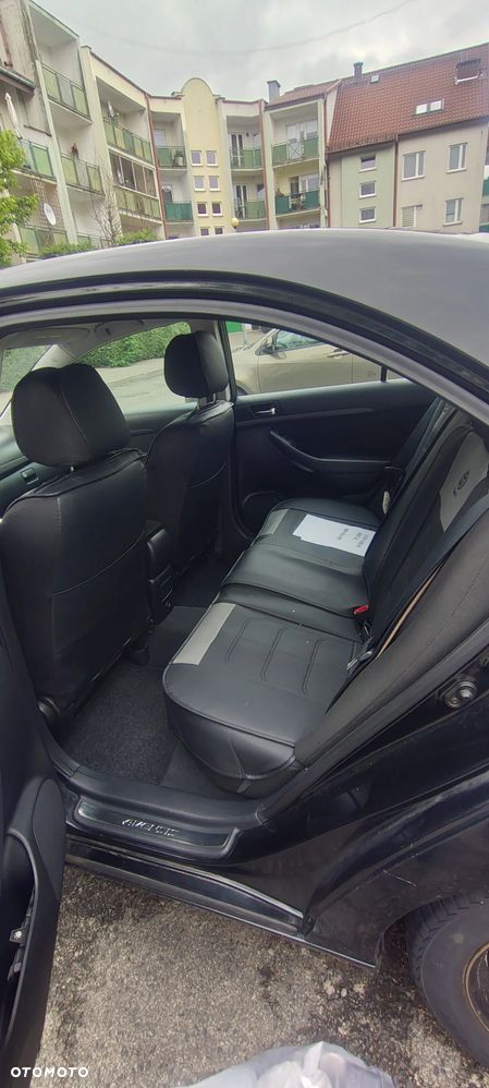 Toyota Avensis 1.8 VVT-i Luna - 5