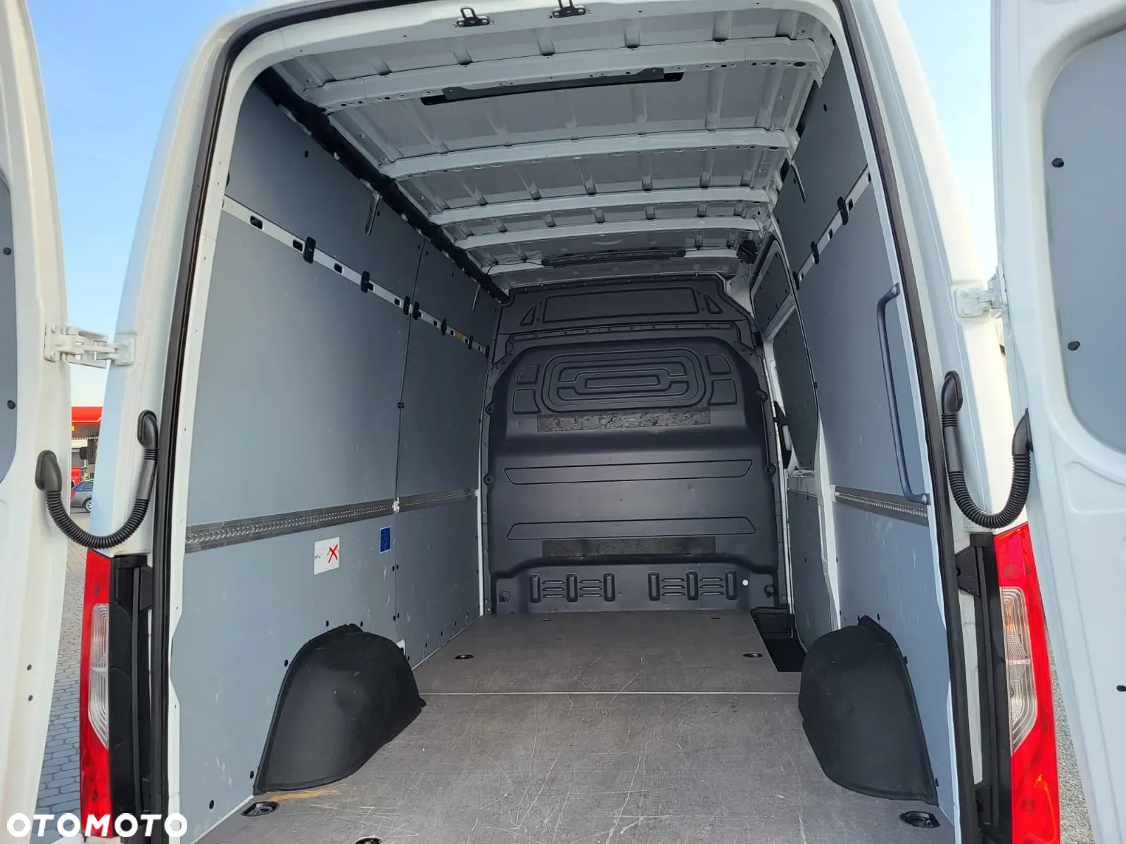 Mercedes-Benz SPRINTER 317 CDI-L2 H2 - 20 TYS KM - 14